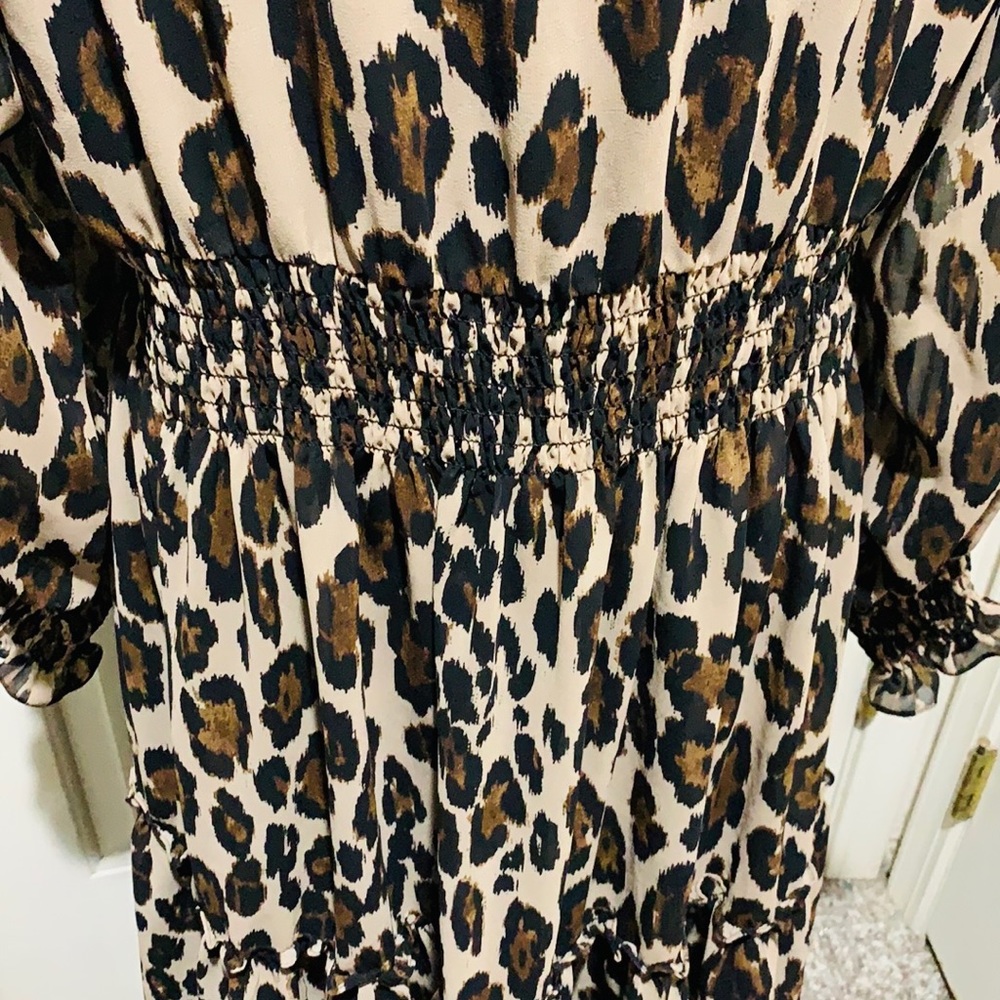 Taylor Dresses Women's LongSleeve Animal Printed Smocked Midi Dress. 14W - Picture 10 of 11